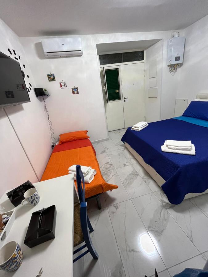A Cas E Nanninell Apartment Naples Luaran gambar